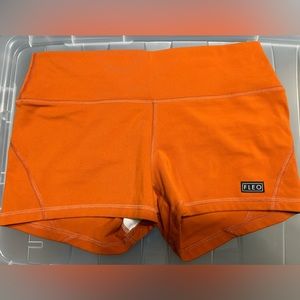 FLEO Rust Apex Contour Shorts